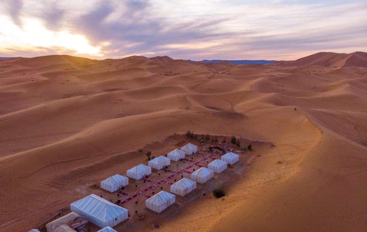Silver Luxury Camp Merzouga Ngoại thất bức ảnh